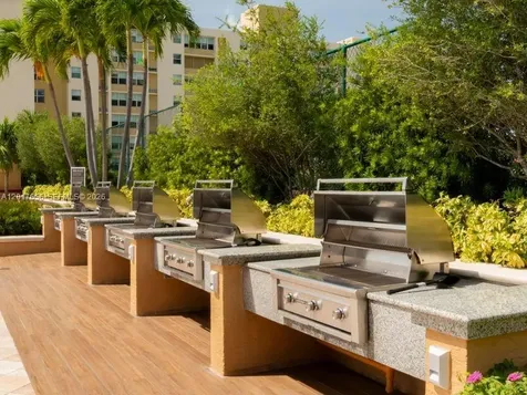 90 Alton Road Miami Beach FL 33139