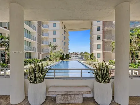 6620 Indian Creek Miami Beach FL 33141
