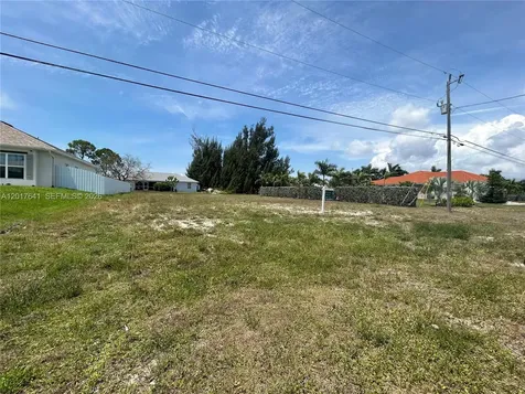 3217 NW 21st Street Cape Coral FL 33993