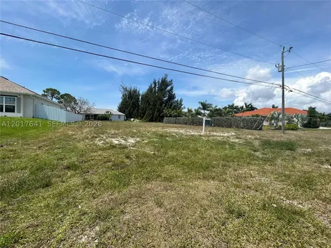 3217 NW 21st Street Cape Coral FL 33993