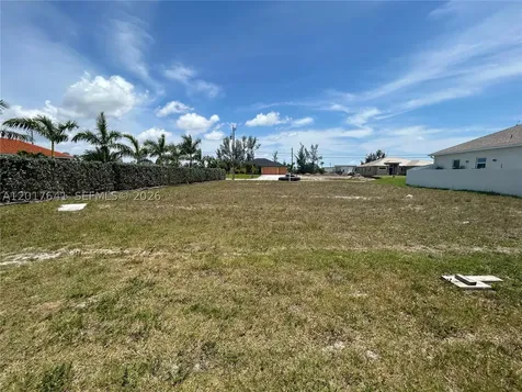 3217 NW 21st Street Cape Coral FL 33993