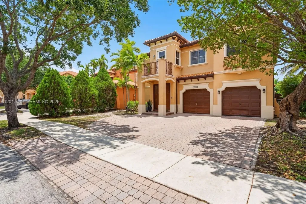2631 SW 153rd Path Miami FL 33185