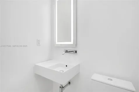 1311 Bay Drive Miami Beach FL 33141
