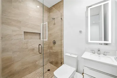 1311 Bay Drive Miami Beach FL 33141