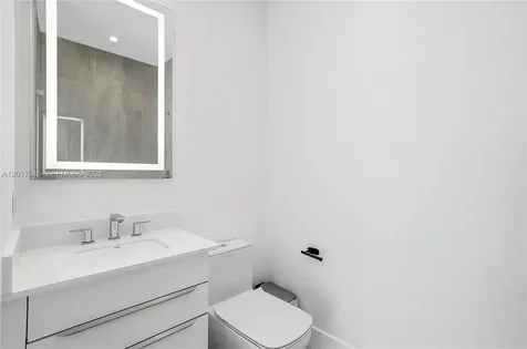 1311 Bay Drive Miami Beach FL 33141