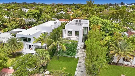 1311 Bay Drive Miami Beach FL 33141