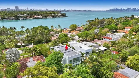 1311 Bay Drive Miami Beach FL 33141