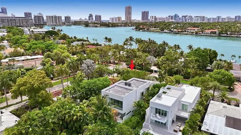 1311 Bay Drive Miami Beach FL 33141