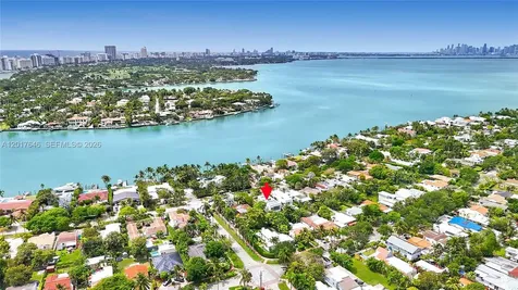 1311 Bay Drive Miami Beach FL 33141