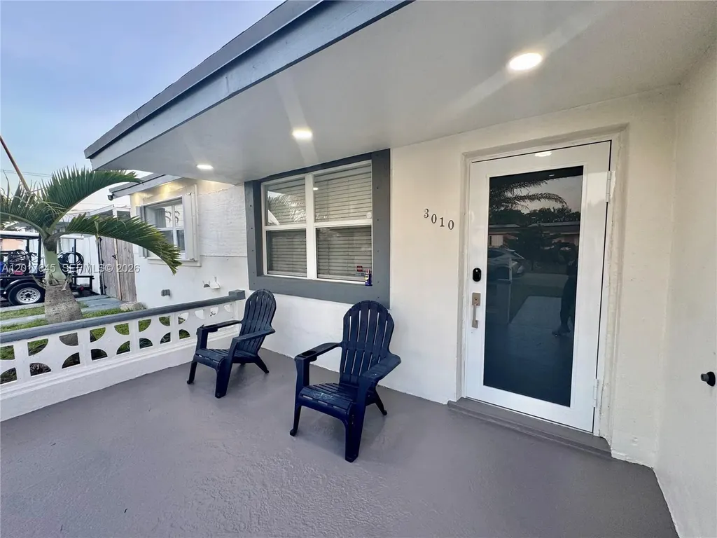 3010 N 73rd Avenue Hollywood FL 33024