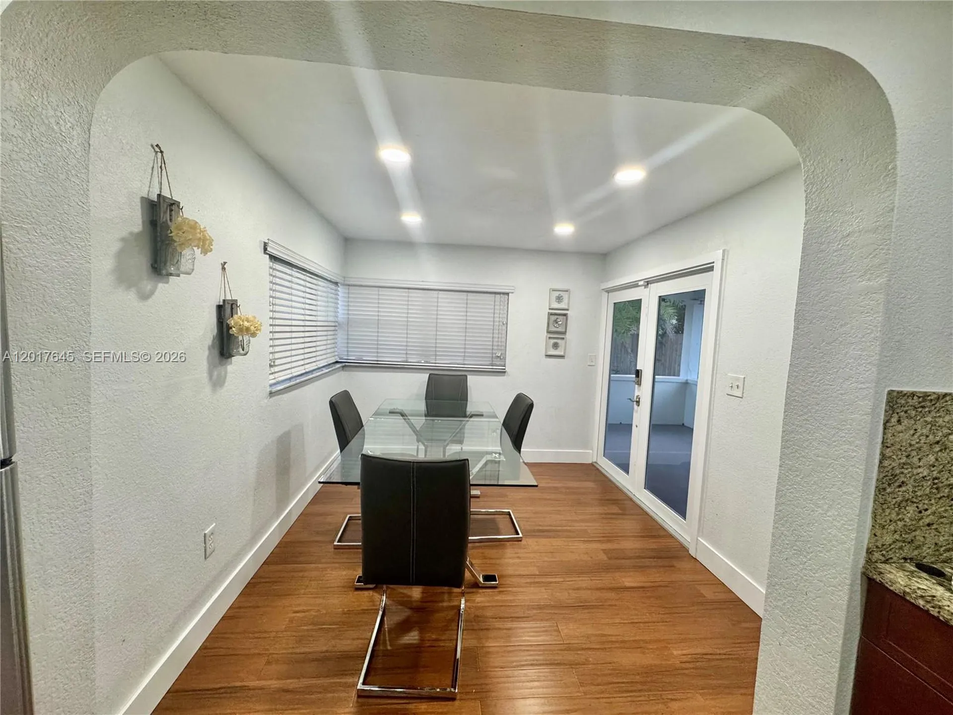 3010 N 73rd Avenue Hollywood FL 33024