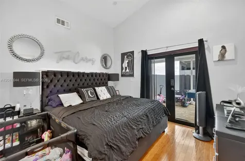 15613 SW 63rd Terrace Miami FL 33193