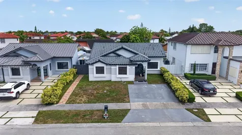 15613 SW 63rd Terrace Miami FL 33193
