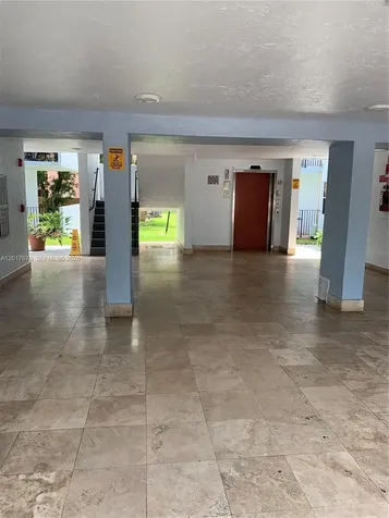1221 SW 122nd Avenue Miami FL 33184