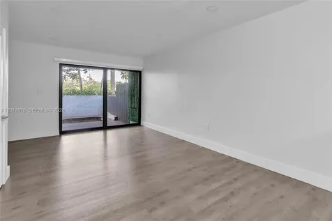1901 NW S River Drive Miami FL 33125