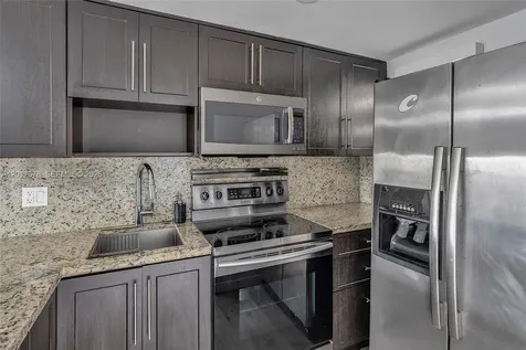 1901 NW S River Drive Miami FL 33125