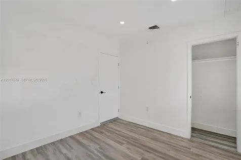 1130 NW 57th Street Miami FL 33127