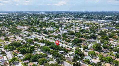 1130 NW 57th Street Miami FL 33127
