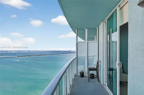 Miami FL 33132