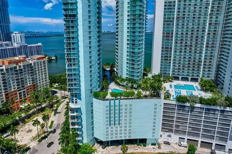 Miami FL 33132
