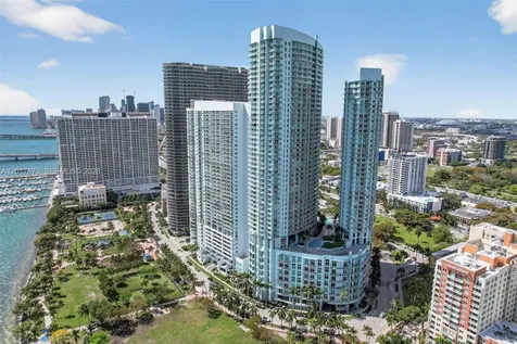 Miami FL 33132