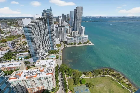 Miami FL 33132