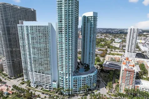 Miami FL 33132