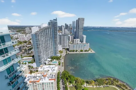 Miami FL 33132