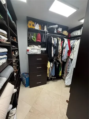 1800 S Ocean Drive Hallandale Beach FL 33009