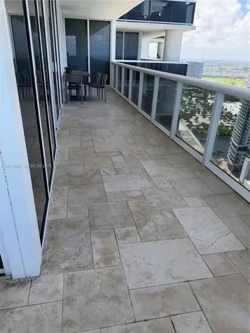 1800 S Ocean Drive Hallandale Beach FL 33009