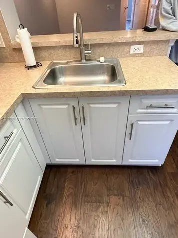 1300 SW 130th Avenue Pembroke Pines FL 33027