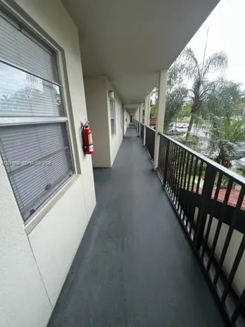 1300 SW 130th Avenue Pembroke Pines FL 33027