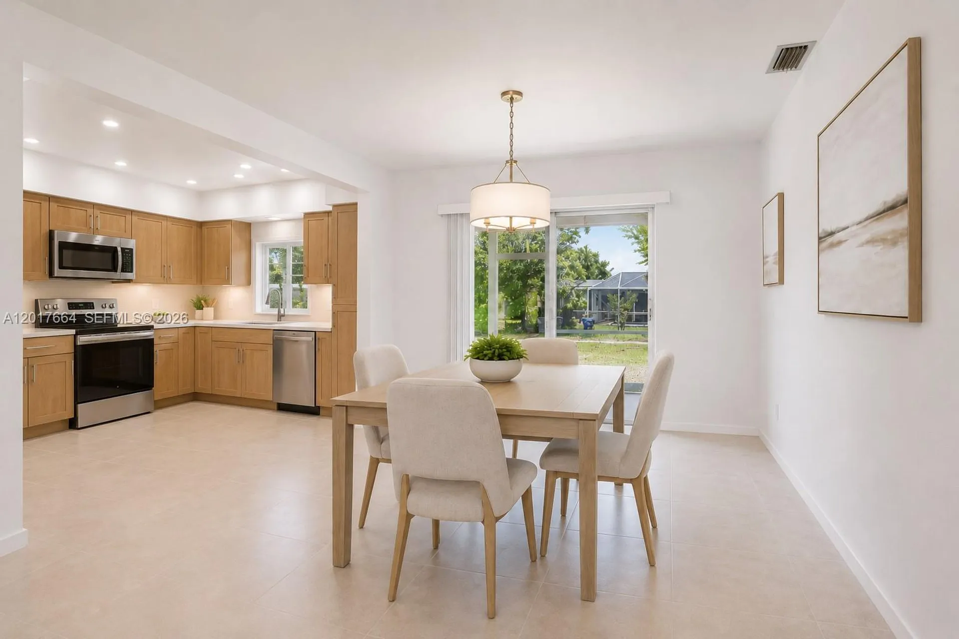 3925 Washington Street Hollywood FL 33021