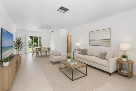 3925 Washington Street Hollywood FL 33021