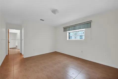 244 NW 43rd Street Miami FL 33127