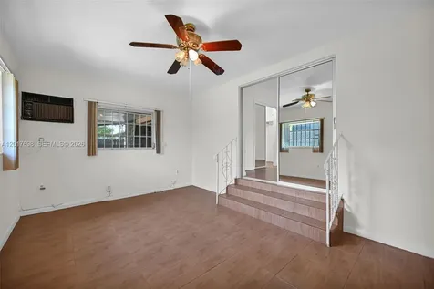 244 NW 43rd Street Miami FL 33127