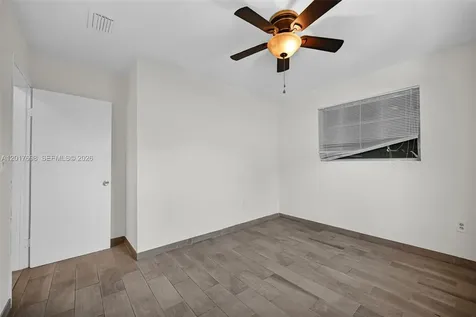 244 NW 43rd Street Miami FL 33127