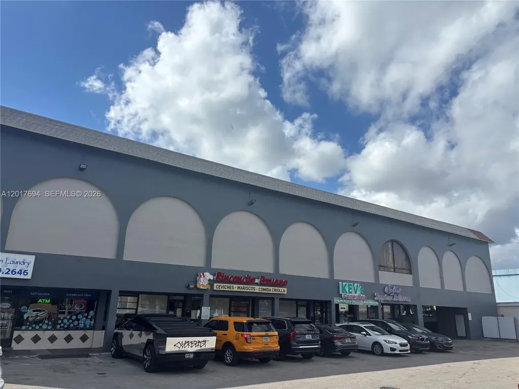 4658 Palm Avenue Hialeah FL 33012