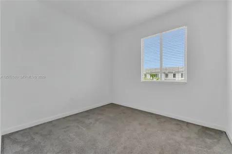 725 SE 14th Court Homestead FL 33034