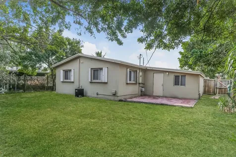 4030 NW 8th Terrace Oakland Park FL 33309