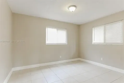 4030 NW 8th Terrace Oakland Park FL 33309