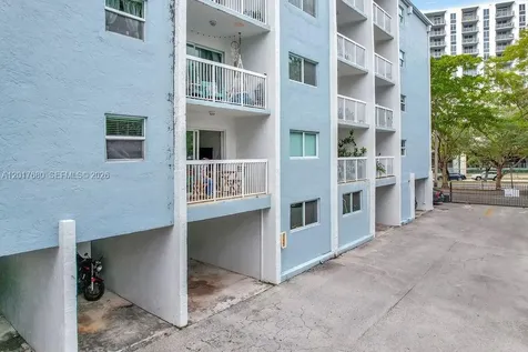 2920 SW 28th Terrace Miami FL 33133