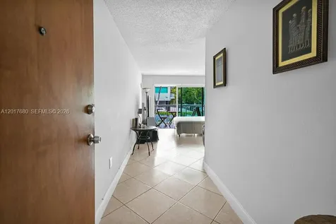 2920 SW 28th Terrace Miami FL 33133
