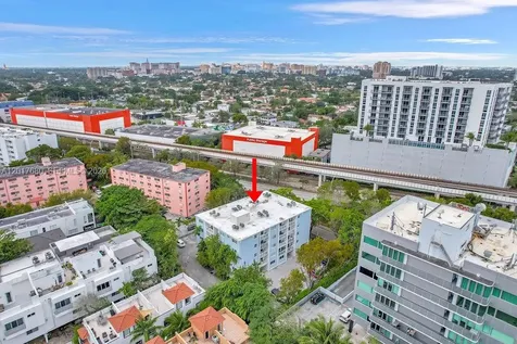 2920 SW 28th Terrace Miami FL 33133