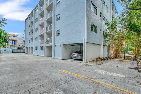 2920 SW 28th Terrace Miami FL 33133