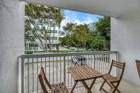 2920 SW 28th Terrace Miami FL 33133