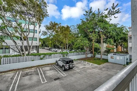 2920 SW 28th Terrace Miami FL 33133