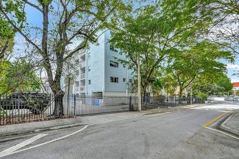 2920 SW 28th Terrace Miami FL 33133