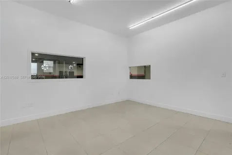4725 E 10th Avenue Hialeah FL 33013