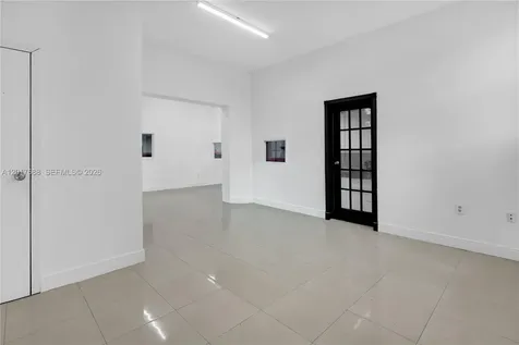 4725 E 10th Avenue Hialeah FL 33013